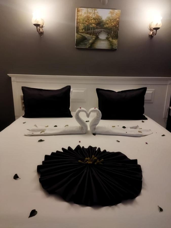 Ueckale Otel Restaurant Bostanci ภายนอก รูปภาพ