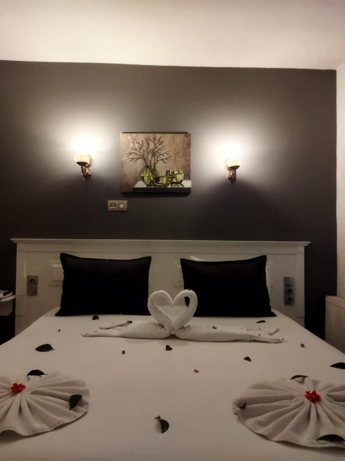 Ueckale Otel Restaurant Bostanci ภายนอก รูปภาพ